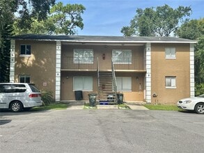 Building Photo - 2550 S Park Ave
