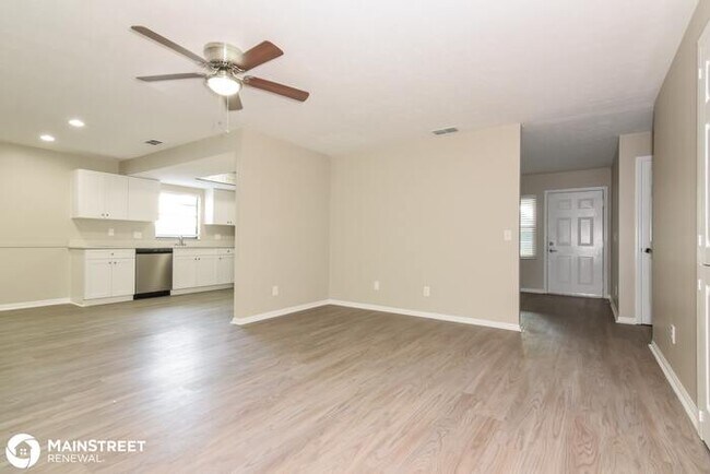 Foto del edificio - 612 Angelica Pl, Brandon, FL 33510