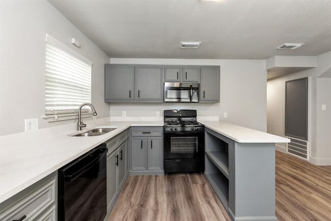 Foto del edificio - 203 N Milby St