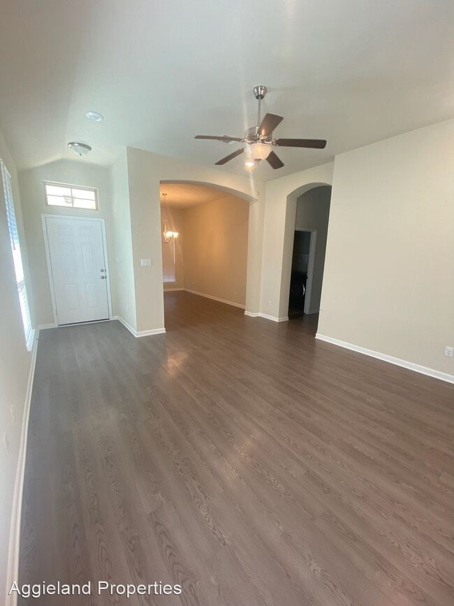 Foto del edificio - 3 br, 2 bath House - 2026 Dumfries Dr