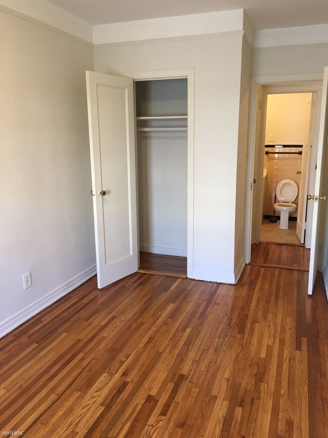 Foto del edificio - 2 br, 1 bath Apartment - 2630 29th St