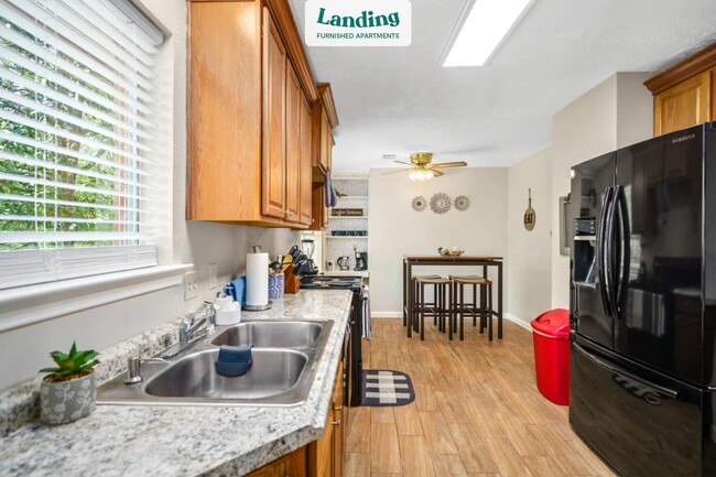 Building Photo - 25803 Timber Lakes Dr