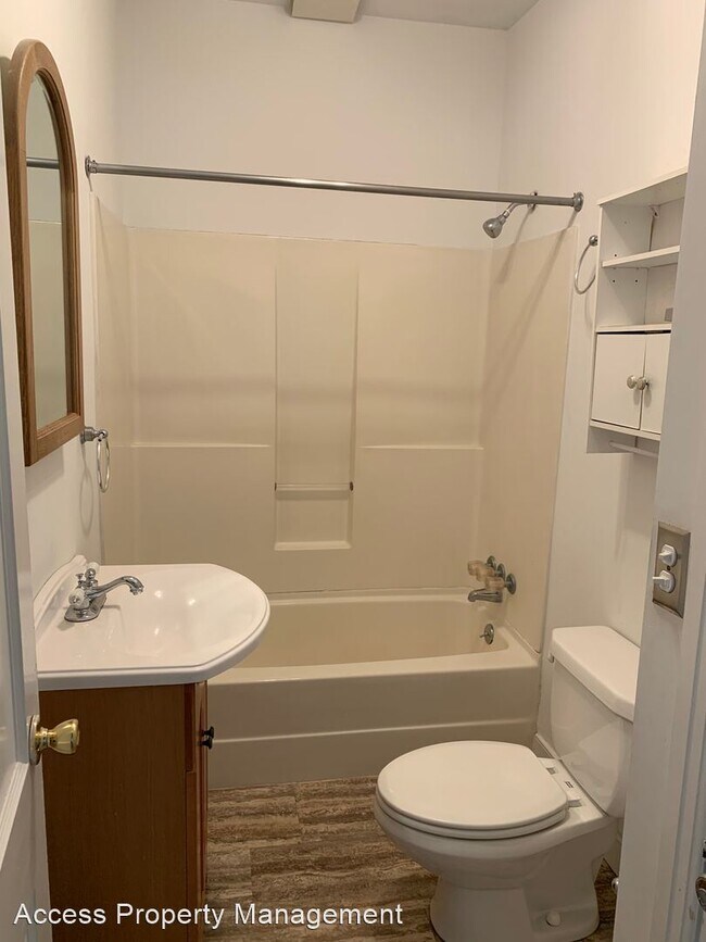 Foto del edificio - 3 br, 2 bath House - 106 E Courthouse Road