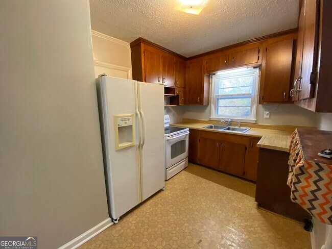 Foto del edificio - 225 S Myrtle St