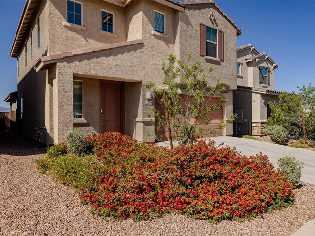 Foto del edificio - 4 Bedroom 2.5 Bathroom