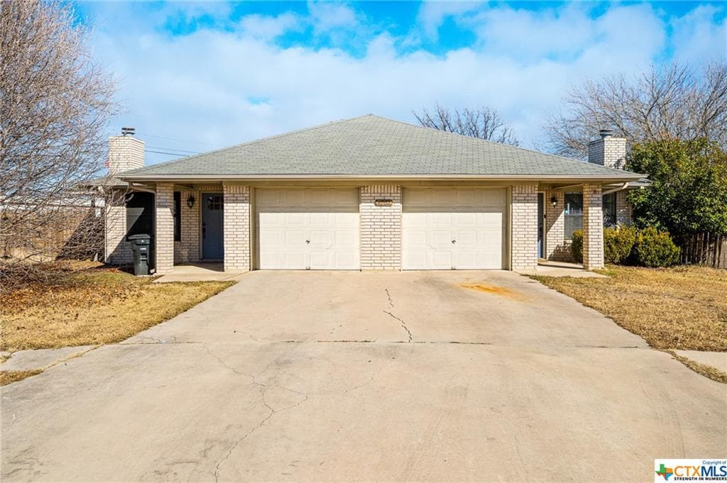 3002 Honeysuckle Cir, Killeen, TX 76542 Townhouse for Rent in Killeen