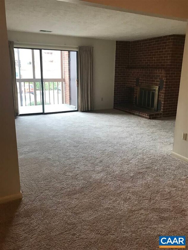 118 Turtle Creek Rd Unit 8, Charlottesville, VA 22901 Condo for Rent