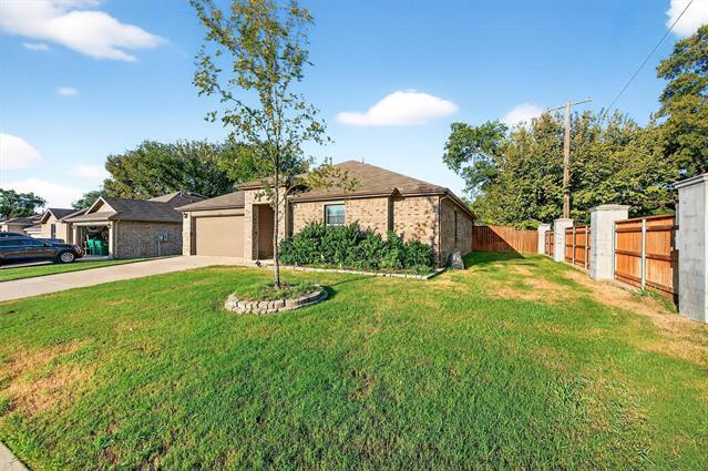 Building Photo - 2202 Alamo Rd
