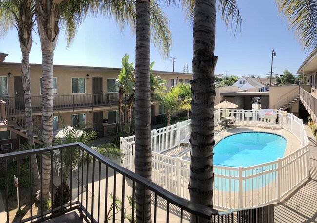 Pool - 13956 Ramhurst Dr
