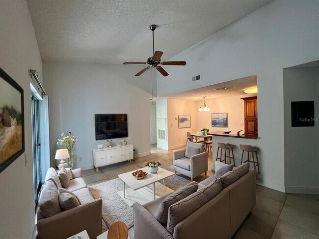 Foto del edificio - 718 Sugar Bay Way