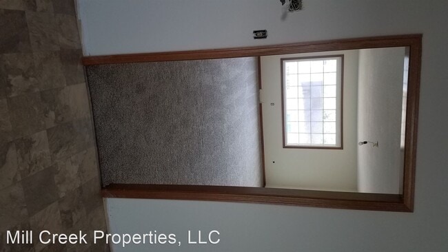 Building Photo - 2301 Freeport Rd