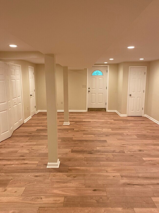 Foto del edificio - 2117 Parsonage Ln