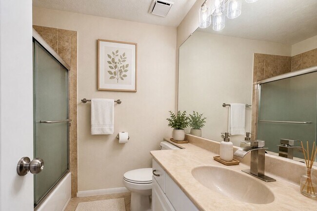 Foto del edificio - 11746 Plumbrook Dr