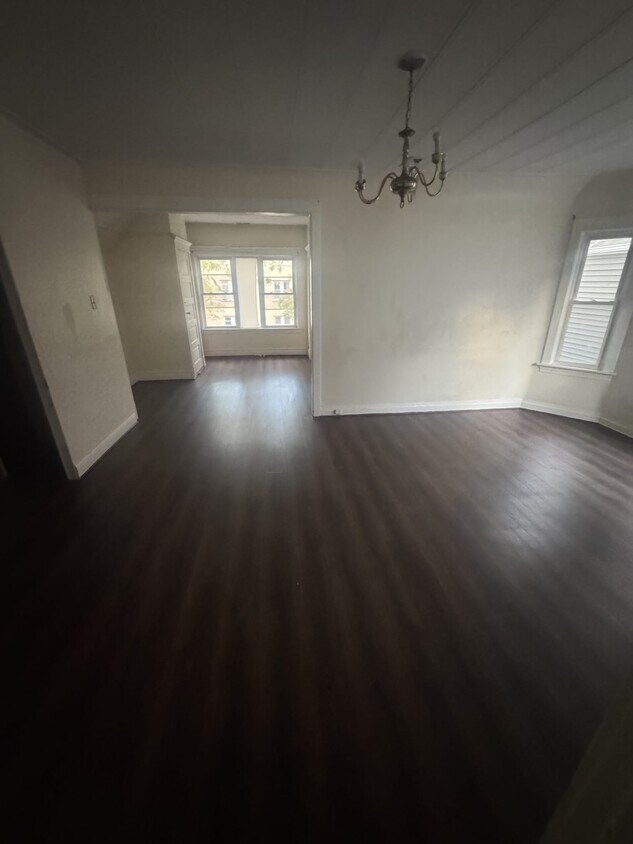 Foto del edificio - 4302 N Kimball Ave