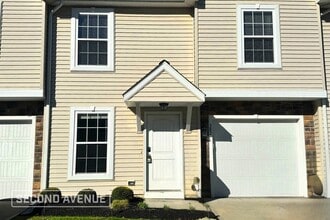 Building Photo - 382 Station 44 Pl