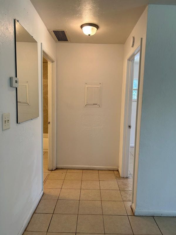 Foto del edificio - 27 NW 21st Pl