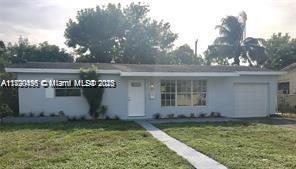 Foto principal - 5934 NW 16th Ct