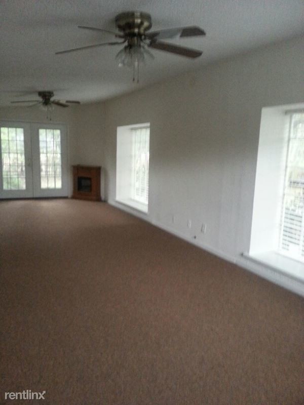 Foto del edificio - 1 br, 1 bath House - 10220 Marsh Ln