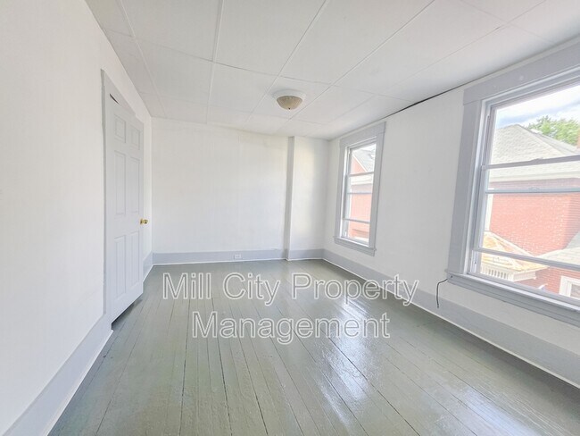 Foto del edificio - 126 Harrison St