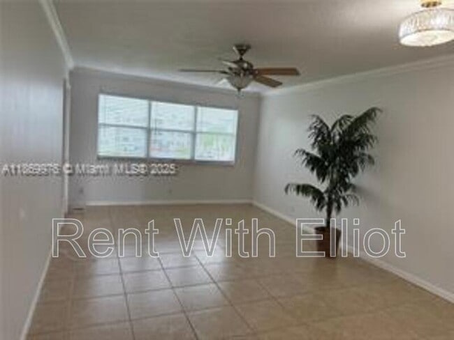 Photo - 2223 Park Ln Apartment