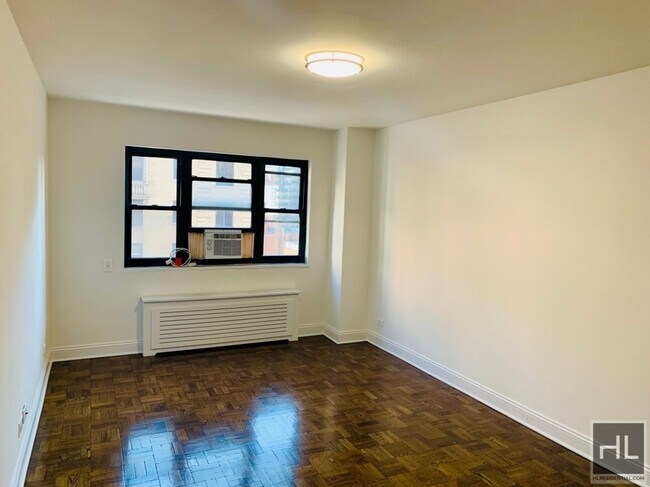 Foto del edificio - EAST 35 STREET