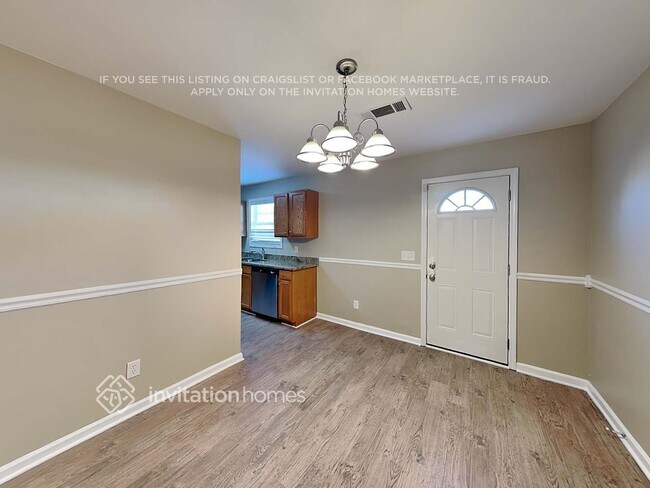 Building Photo - 6480 Snow Bird Ln