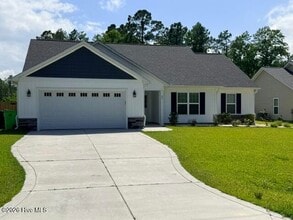 Building Photo - 93 Robertson Ln