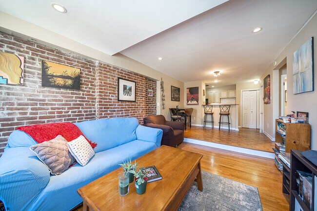 Foto del edificio - 1315 Washington St