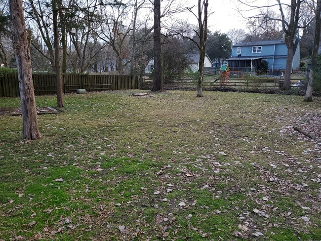 Building Photo - 7812 Park Vista Cir