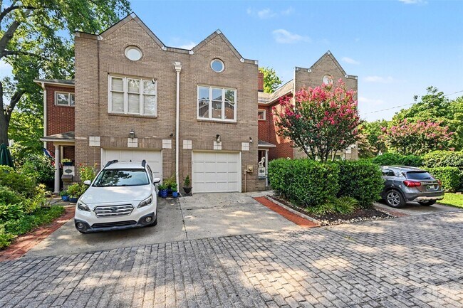 Foto del edificio - 338 Settlers Ln