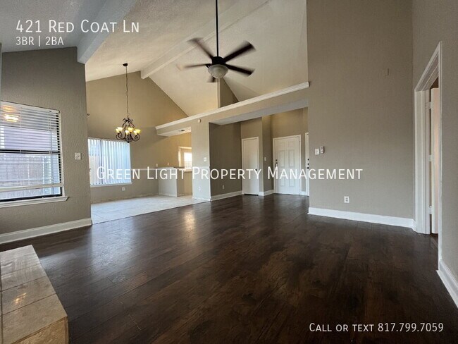 Building Photo - 421 Red Coat Ln