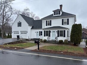 Building Photo - 276 Bullard St