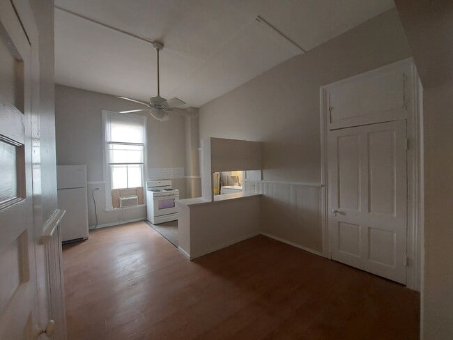 Building Photo - Government Hill Historic District! *1 BED/...