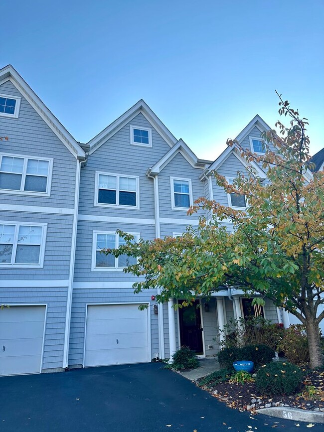 Building Photo - 56 Canal Landing Ct