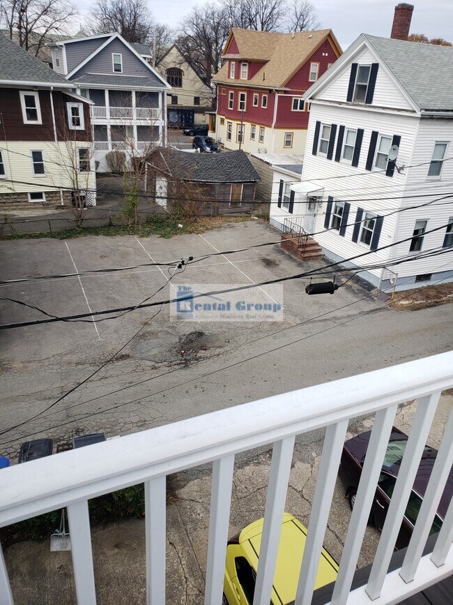 Foto del edificio - 97 Massachusetts Ave