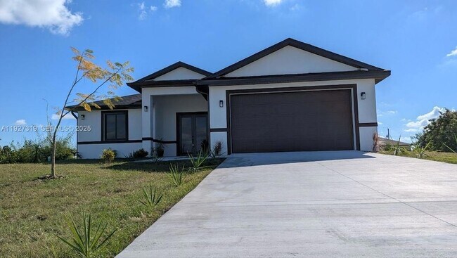 Foto del edificio - 8033 Oakleaf Cir