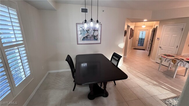 Building Photo - 5705 Mayflower Way