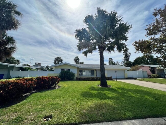 Foto del edificio - 4220 49th Ave S