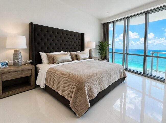 Foto del edificio - 17121 Collins Ave
