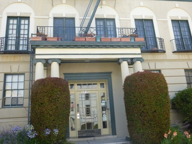 Foto del edificio - 2515 Piedmont Ave