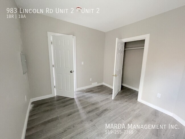 Photo du bâtiment - RENOVATED 1 BED/1 BATH IN WALKERVILLE + HYDRO