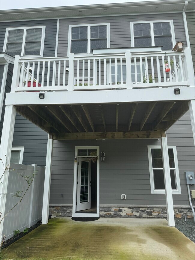 Building Photo - 11102 Swanee Mill Trace