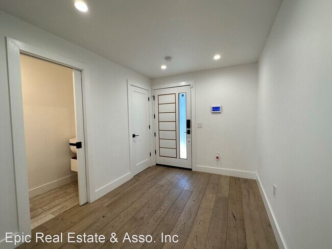 Foto del edificio - 4 br, 3.5 bath House - 4638 25th St