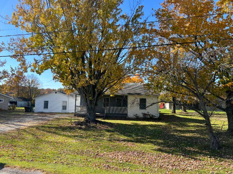 Primary Photo - 11220 Island Rd