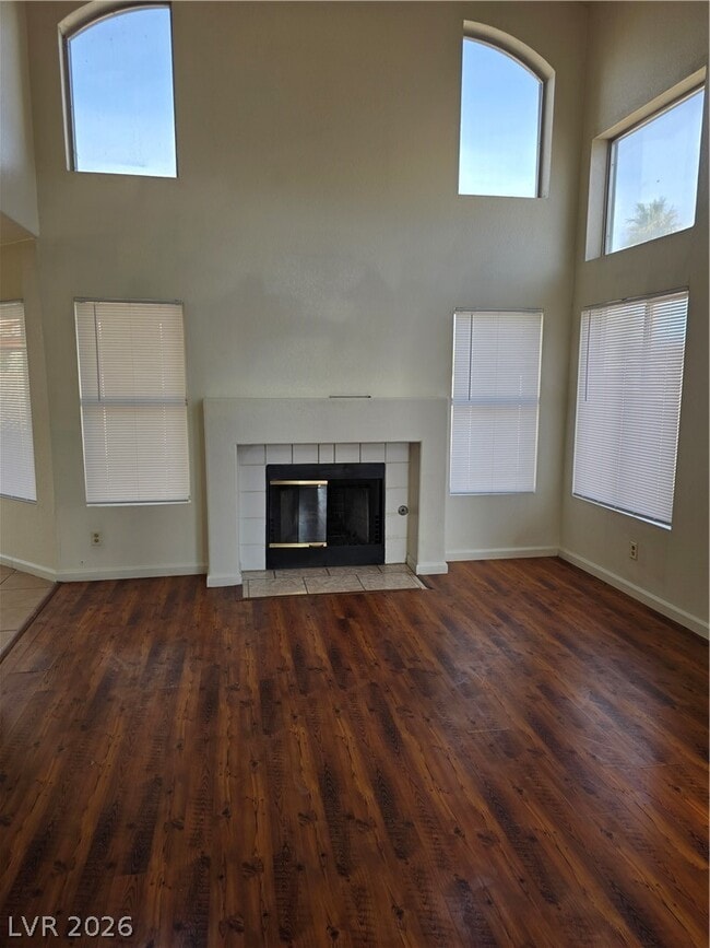 Foto del edificio - 5784 Akron Ct