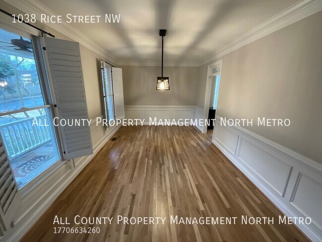 Building Photo - Take 50% off One month's Rent!!