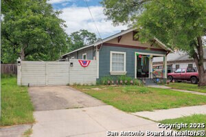 Building Photo - 1621 W French Pl