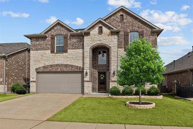 Foto principal - 910 Blackhawk Dr