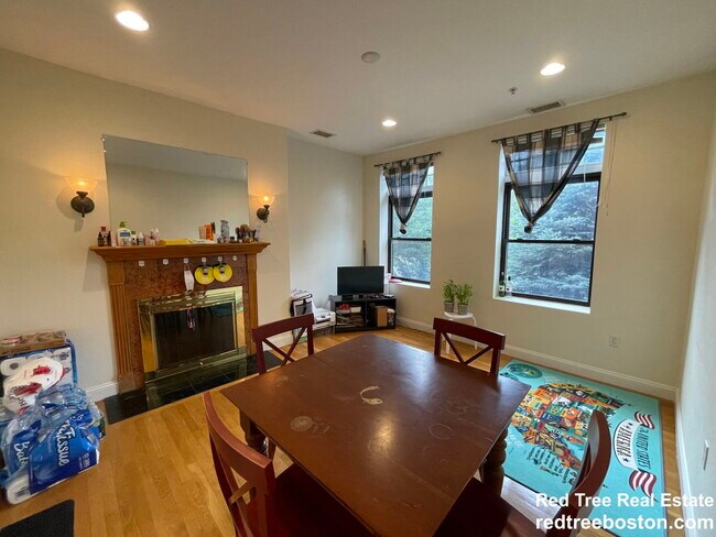 Photo - 1801 Beacon St Apartment
