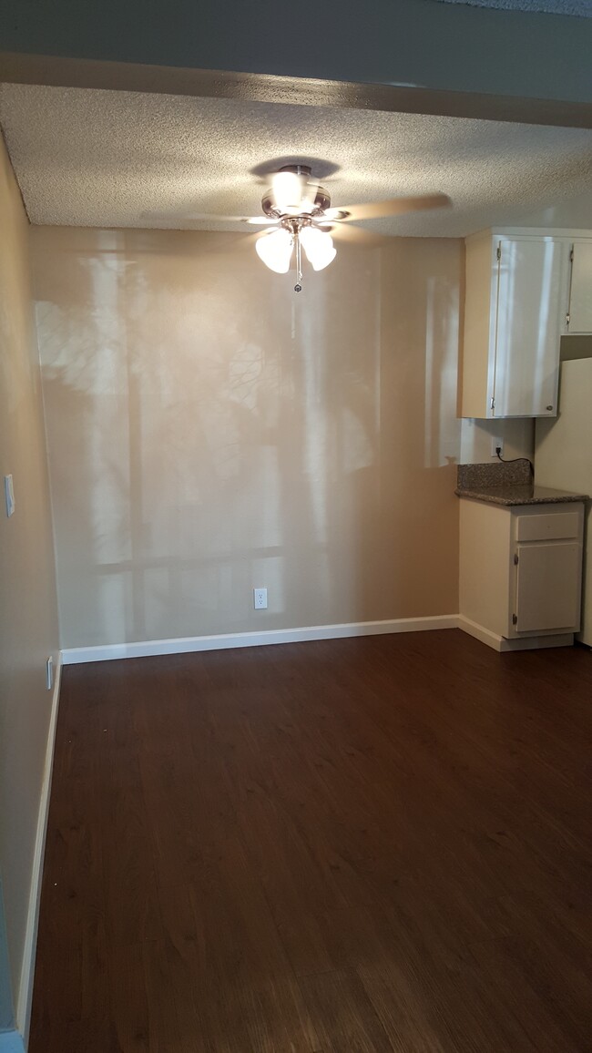 Foto del edificio - 3730 Garnet St